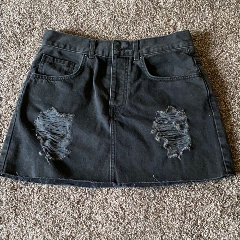New Forever 21 Black Denim Skirt